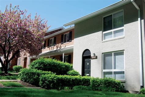 glenmont crossing apartments|apartments near wheaton mall.